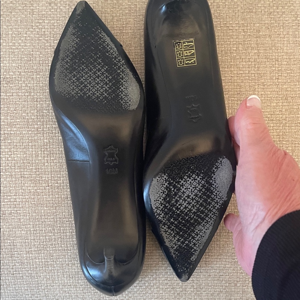 Tory Burch Black Leather Heels - Picture 5 of 7